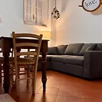 Capitolium Ad לינה וארוחת בוקר *